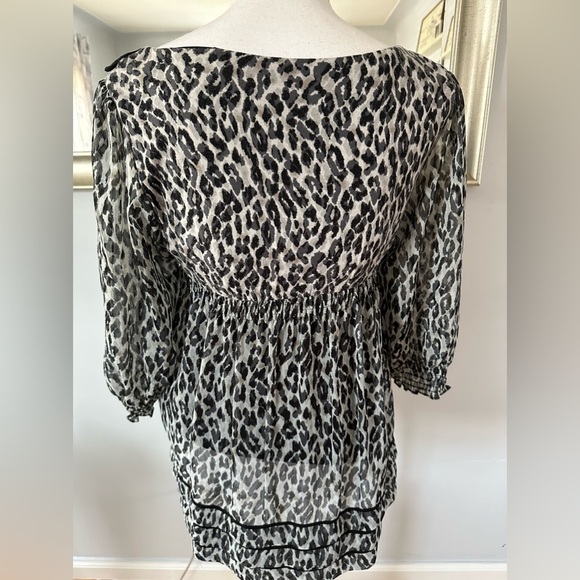 eci New York animal print top size 6 - Picture 4 of 5